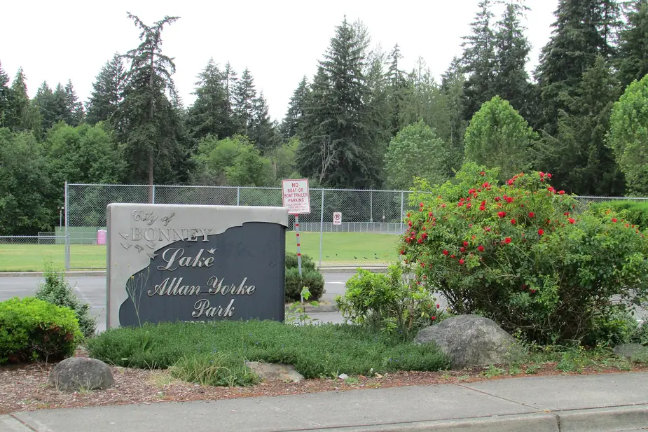 Allan Yorke Park on the shore of Lake Tapps in Bonney Lake, Washington