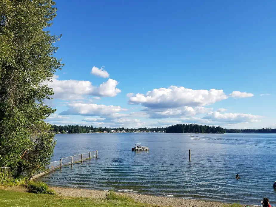 American Lake in Lakewood, Washington on a summer day